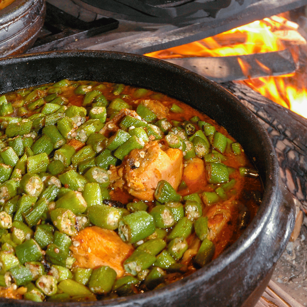 Frango com Quiabo à Brasileira